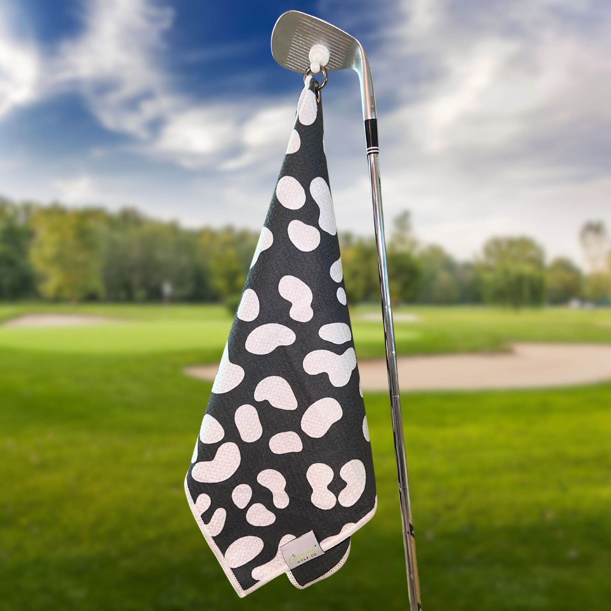 the-cheatah-magnetic-golf-towel